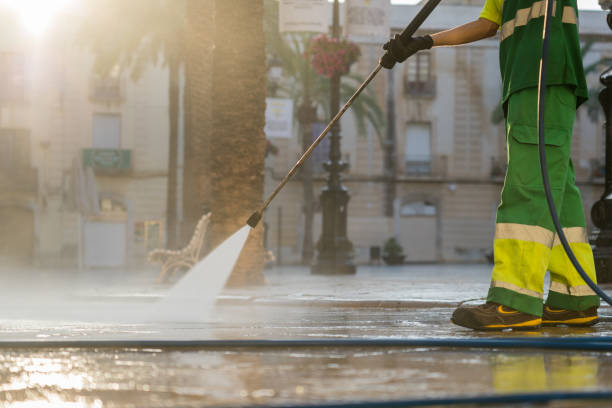 Best Playground Equipment Cleaning  in Edgerton, OH